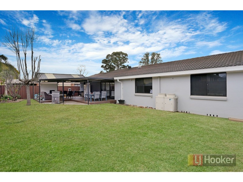 13 Michael Avenue, Luddenham NSW 2745