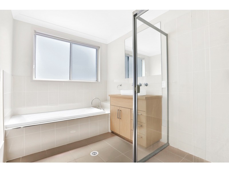 34 Wiseman Circuit, Ropes Crossing NSW 2760