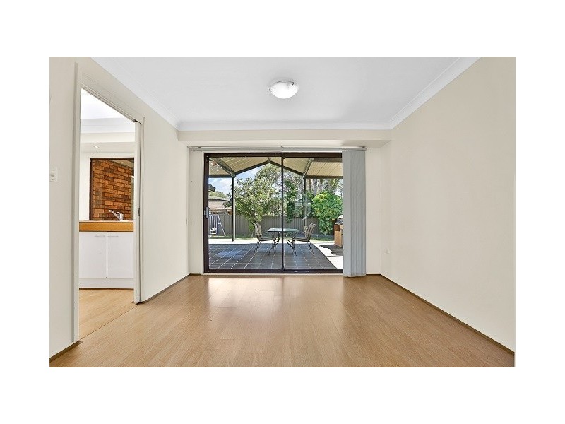 2 Merino Circuit, St Clair NSW 2759