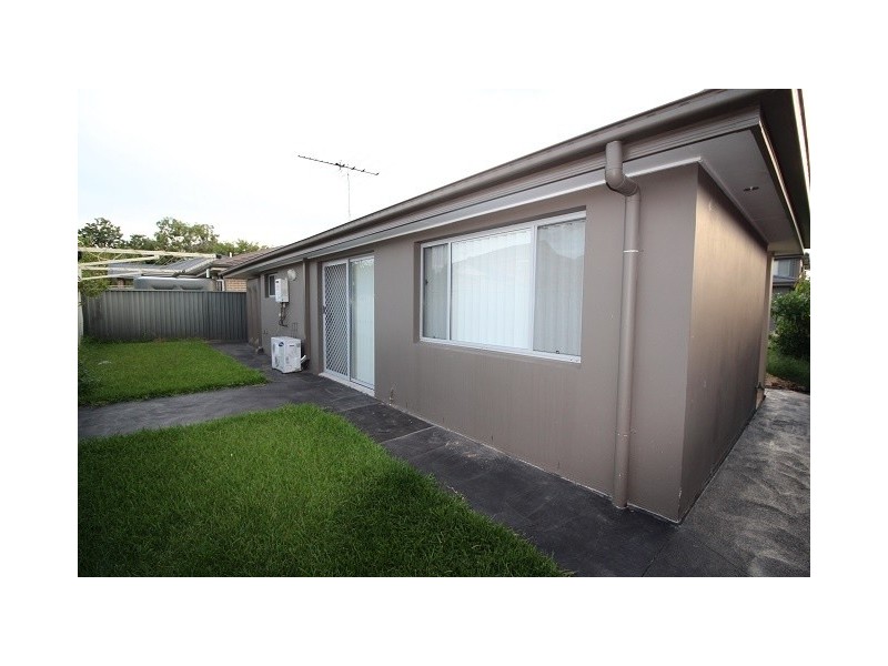 19A Broxbourne Street, Westmead NSW 2145
