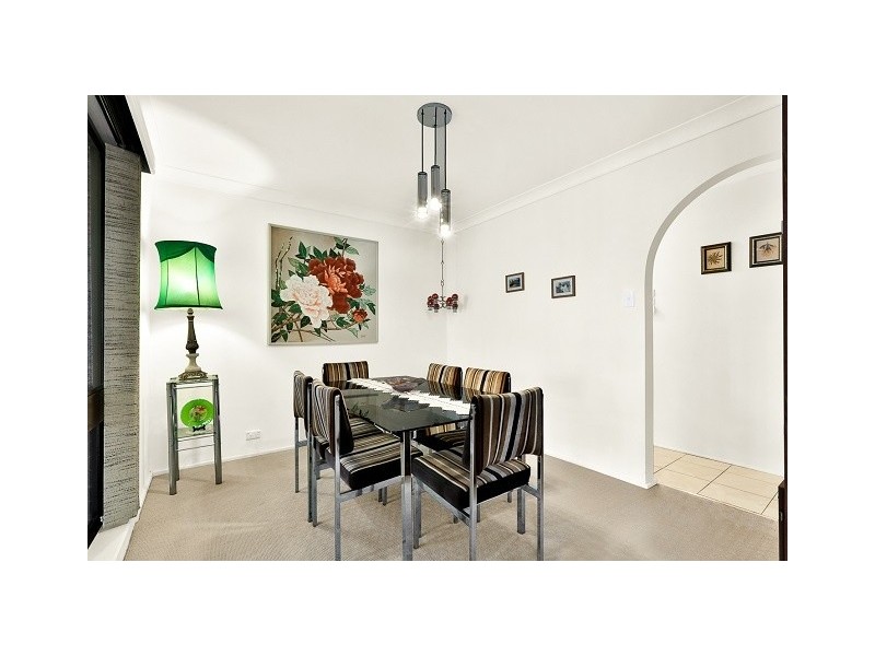 7 Chateau Crescent, St Clair NSW 2759