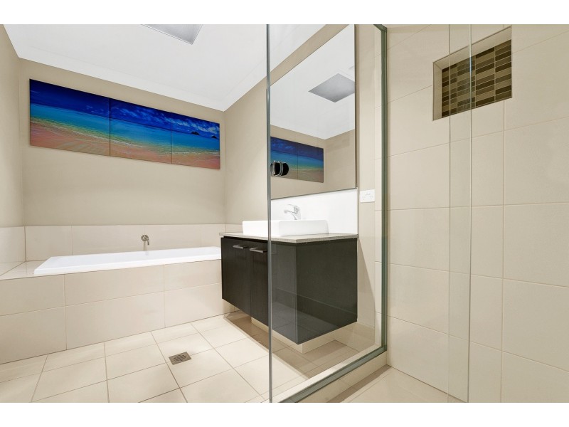 16 Huntington Street, Ropes Crossing NSW 2760