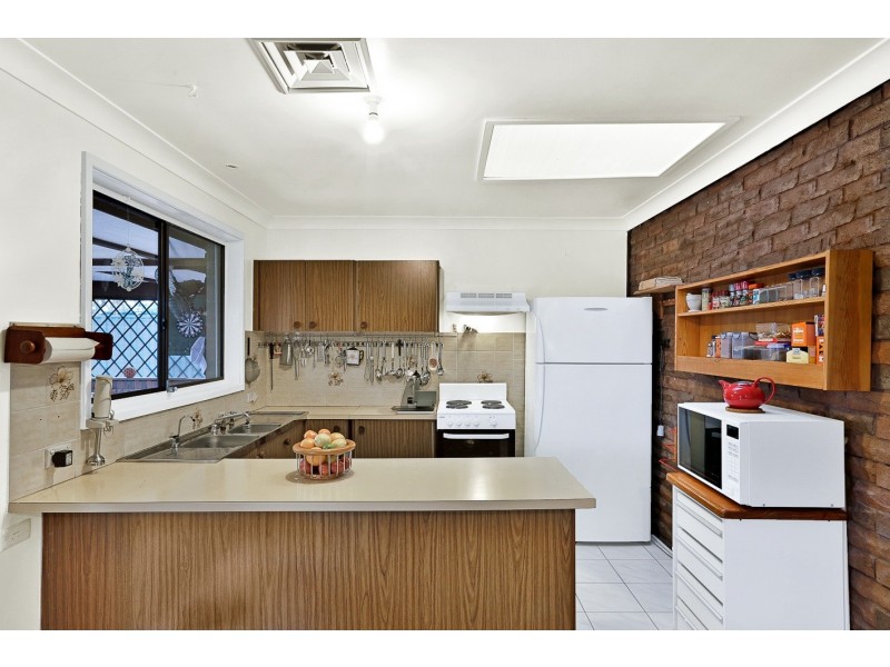 7 Chateau Crescent, St Clair NSW 2759