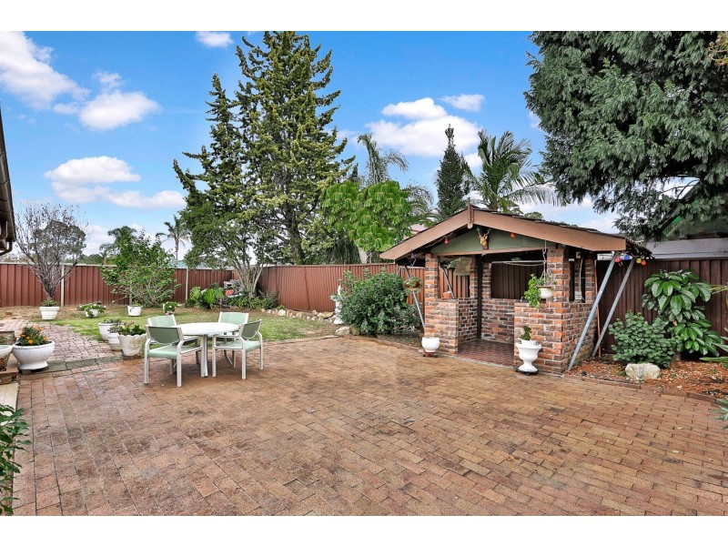 7 Chateau Crescent, St Clair NSW 2759