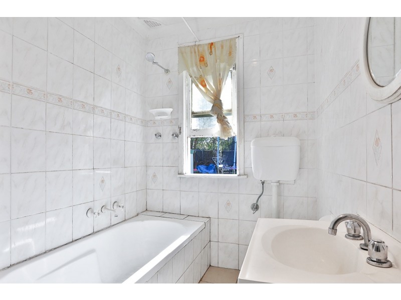 48 Waikanda Crescent, Whalan NSW 2770