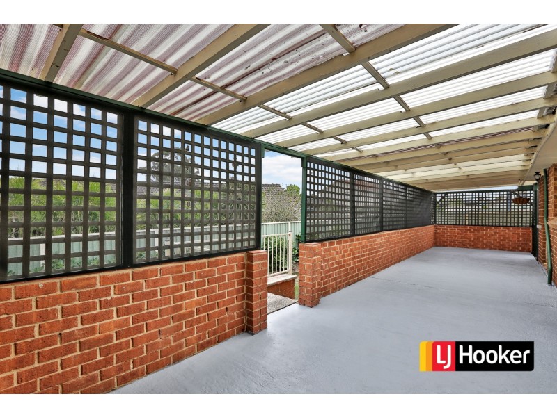 15 Derwent Place, St Clair NSW 2759