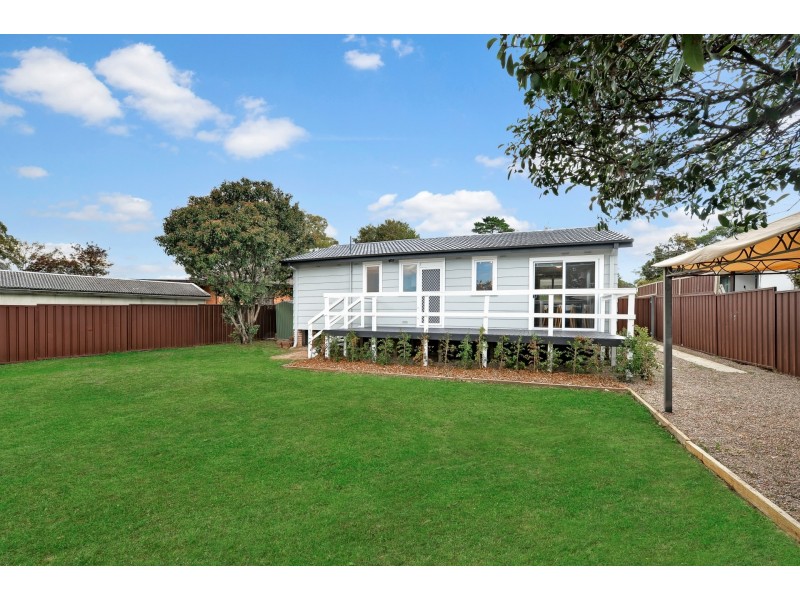 13 Hagen Place, Whalan NSW 2770