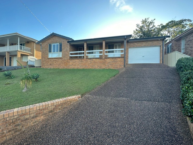 31 Margherita Ave, Bateau Bay NSW 2261