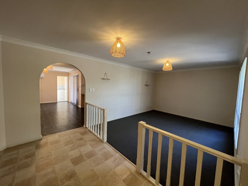 34 Griffith Street, Mannering Park NSW 2259