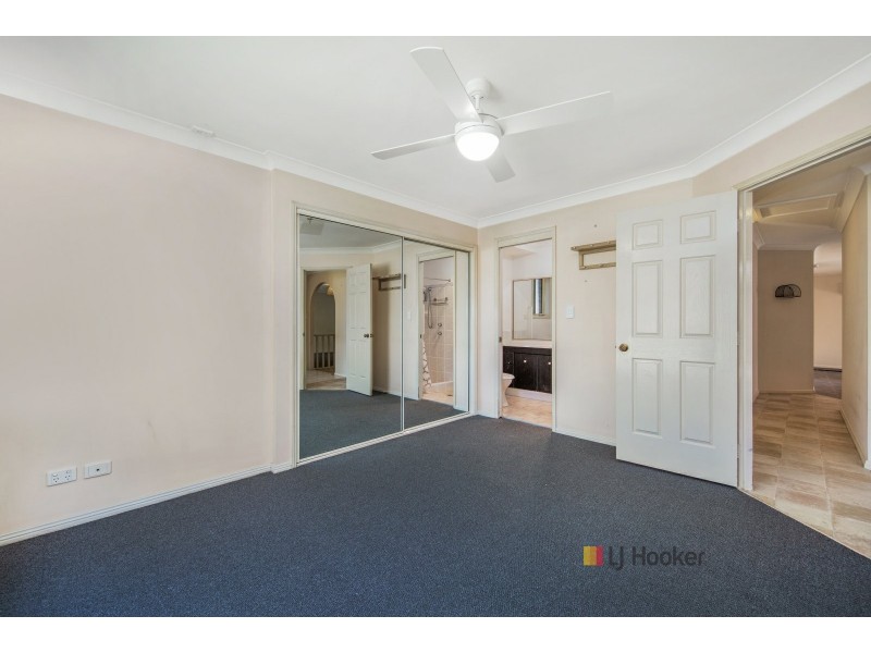 34 Griffith Street, Mannering Park NSW 2259
