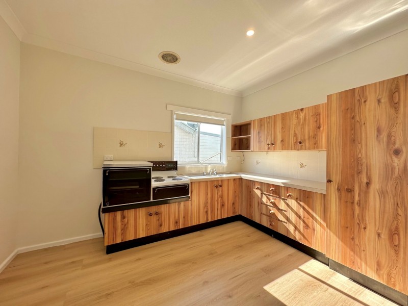 11 Woolana Avenue, Budgewoi NSW 2262