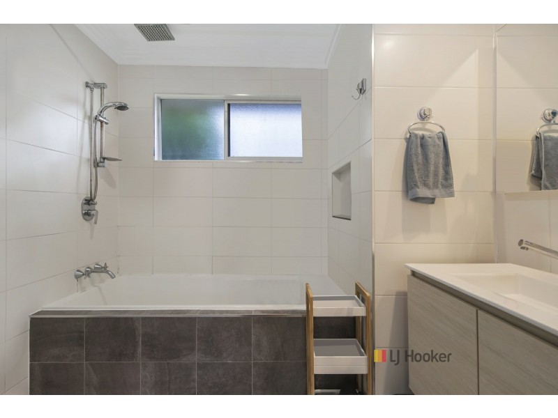 1 Kennedy Street, Gorokan NSW 2263