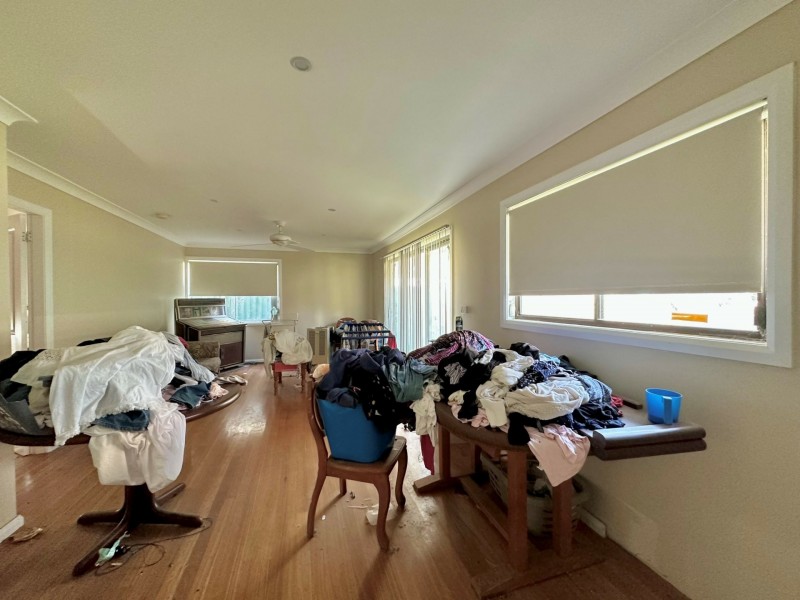 23 Warner Avenue, Tuggerawong NSW 2259