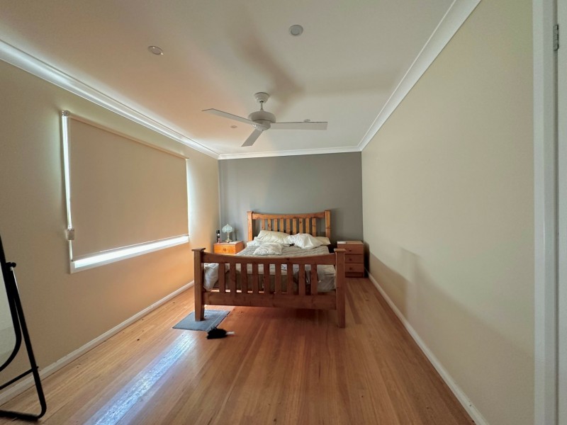 23 Warner Avenue, Tuggerawong NSW 2259