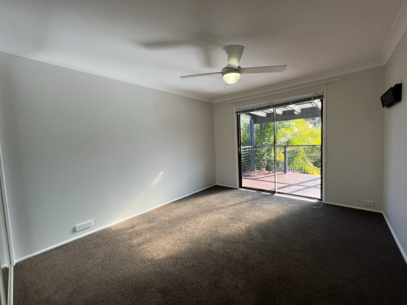 16a Wadalba Avenue, Lake Haven NSW 2263