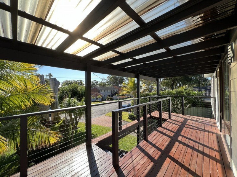 16a Wadalba Avenue, Lake Haven NSW 2263