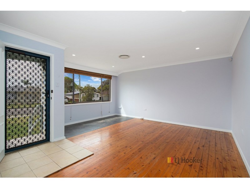 22 Robson Avenue, Gorokan NSW 2263