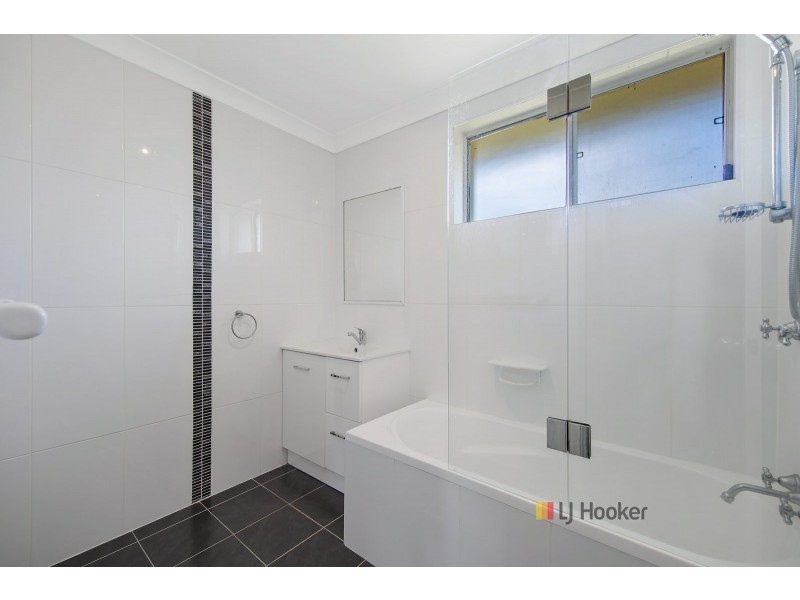 4a Larapinta Street, Gwandalan NSW 2259