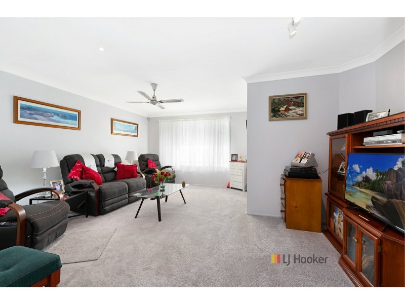 118 Roper Road, Blue Haven NSW 2262