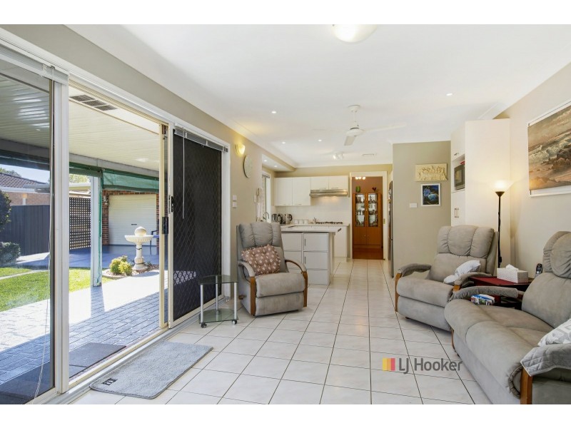 118 Roper Road, Blue Haven NSW 2262