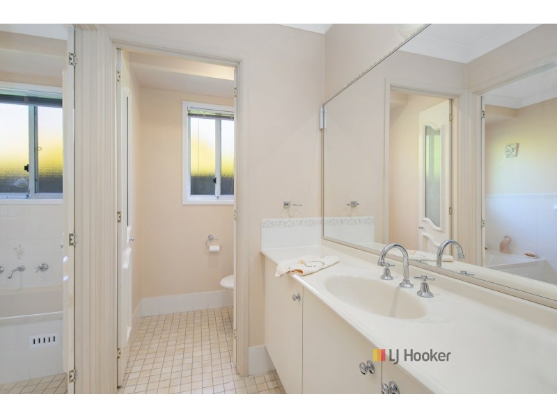 118 Roper Road, Blue Haven NSW 2262