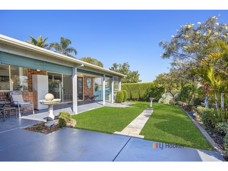 118 Roper Road, Blue Haven NSW 2262