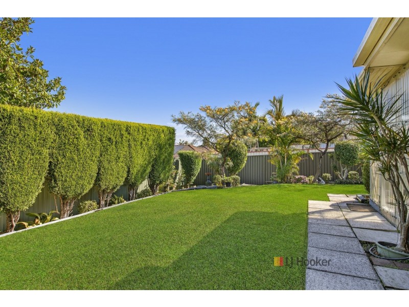 118 Roper Road, Blue Haven NSW 2262