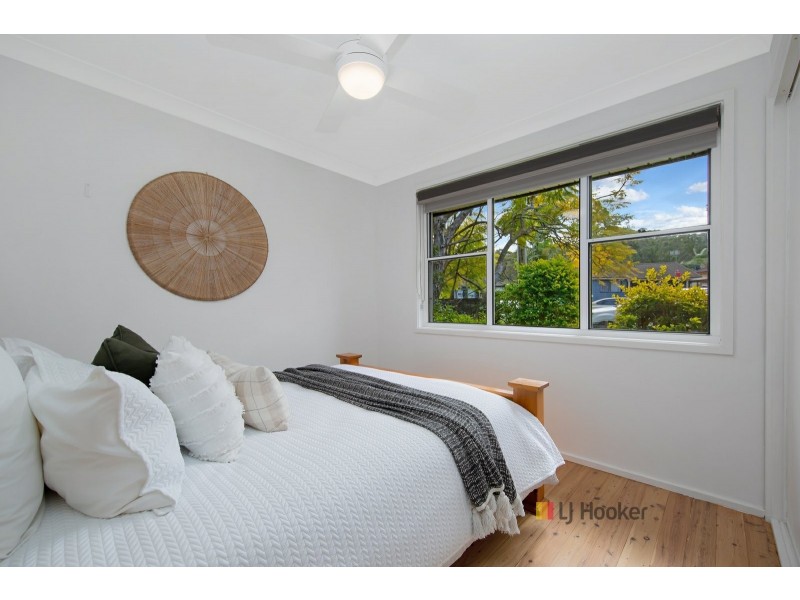 42 Murrawal Road, Wyongah NSW 2259