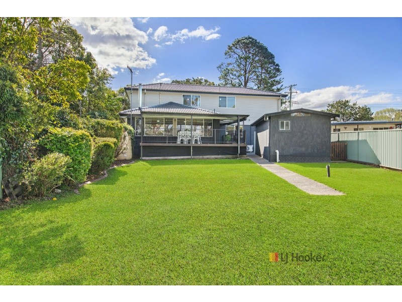 42 Murrawal Road, Wyongah NSW 2259