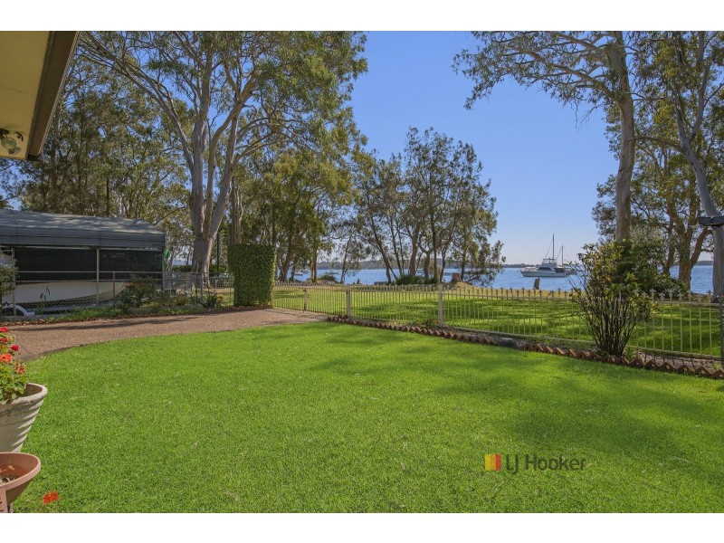 51 Kullaroo Road, Summerland Point NSW 2259