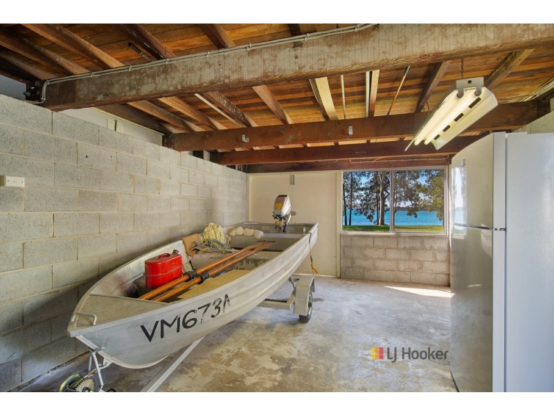 21 Grace Street, Mannering Park NSW 2259