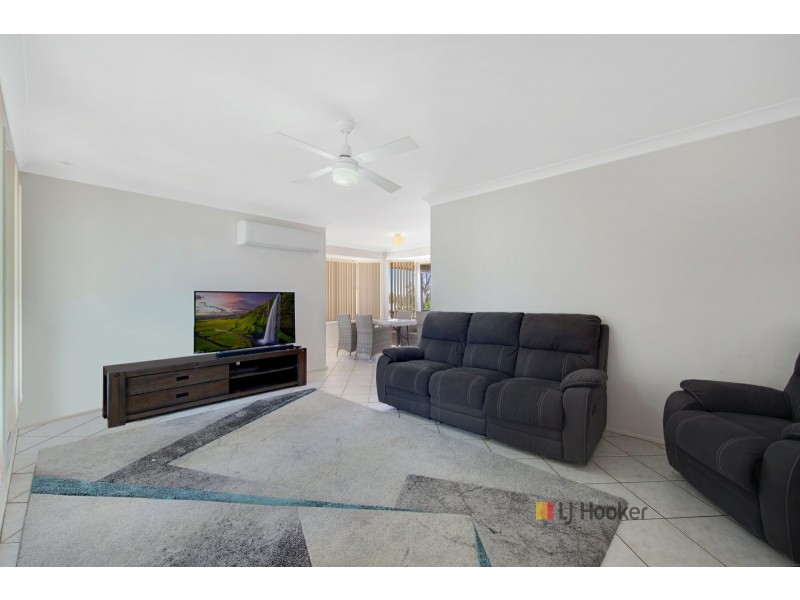 64 Katoomba Ave, San Remo NSW 2262