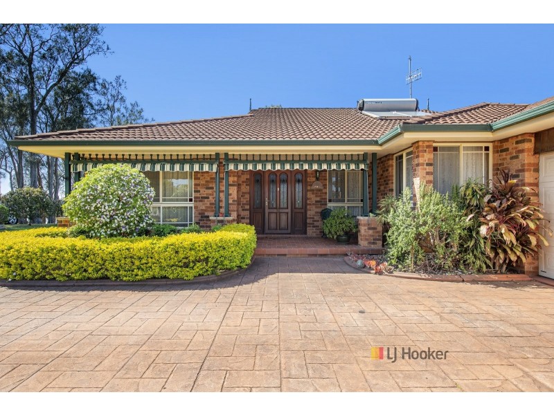 2A Friday Street, Tuggerawong NSW 2259