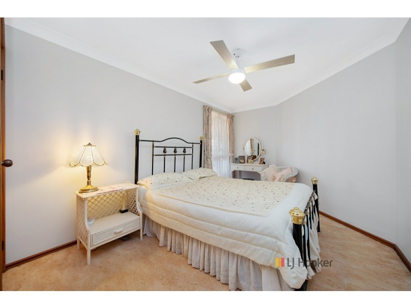 2A Friday Street, Tuggerawong NSW 2259