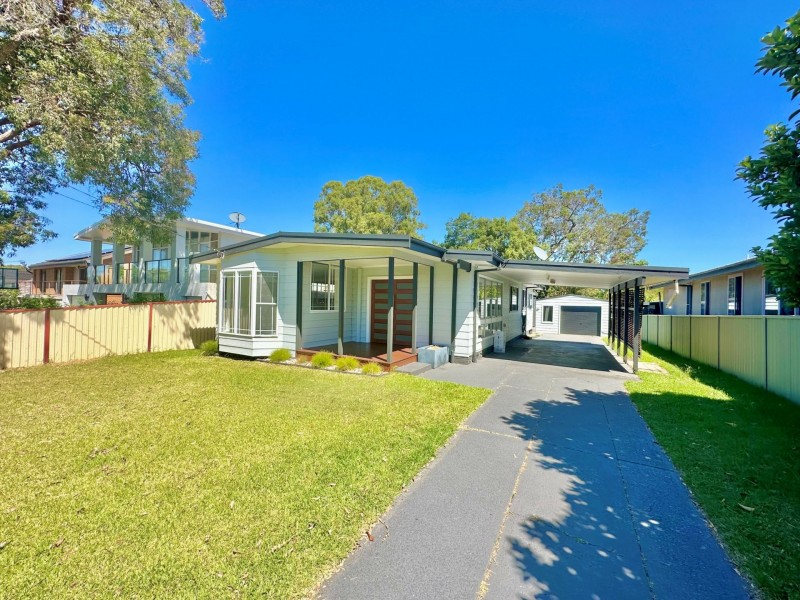 44 Sunrise Avenue, Budgewoi NSW 2262