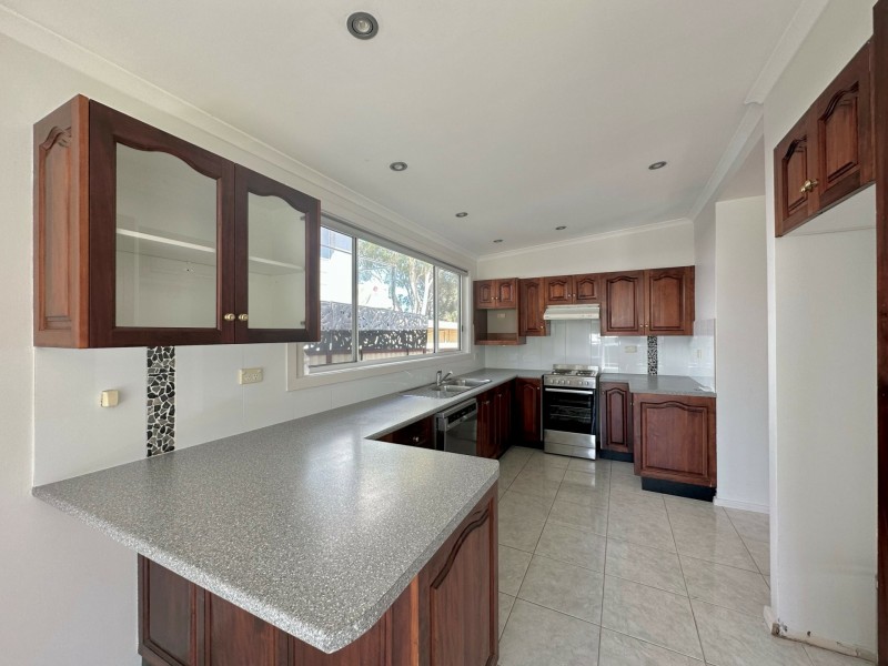 44 Sunrise Avenue, Budgewoi NSW 2262