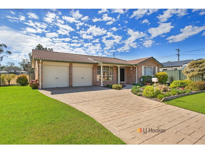 4 Karangal Crescent, Buff Point NSW 2262