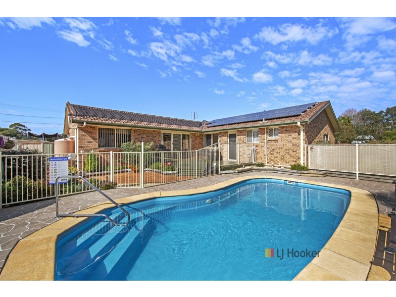 4 Karangal Crescent, Buff Point NSW 2262