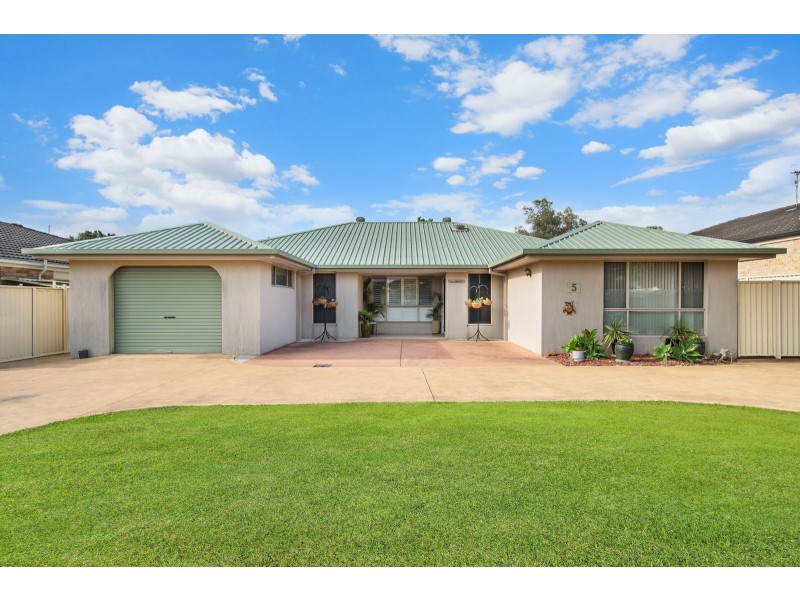 5 Ivory Crescent, Woongarrah NSW 2259