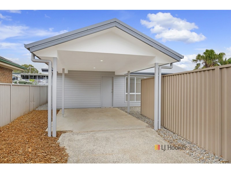 22a Goobarabah Avenue, Gorokan NSW 2263