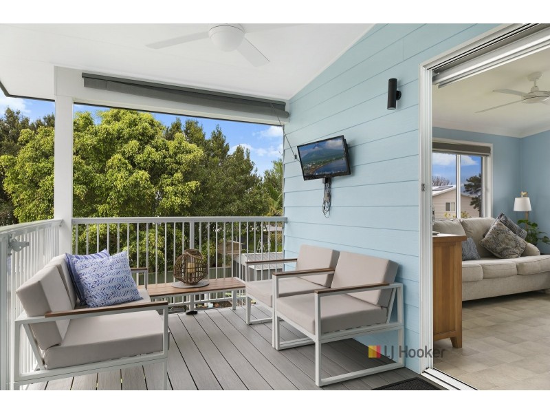 41 Wall Road, Gorokan NSW 2263