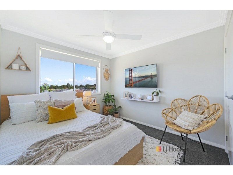 18 Haven Crescent, Woongarrah NSW 2259