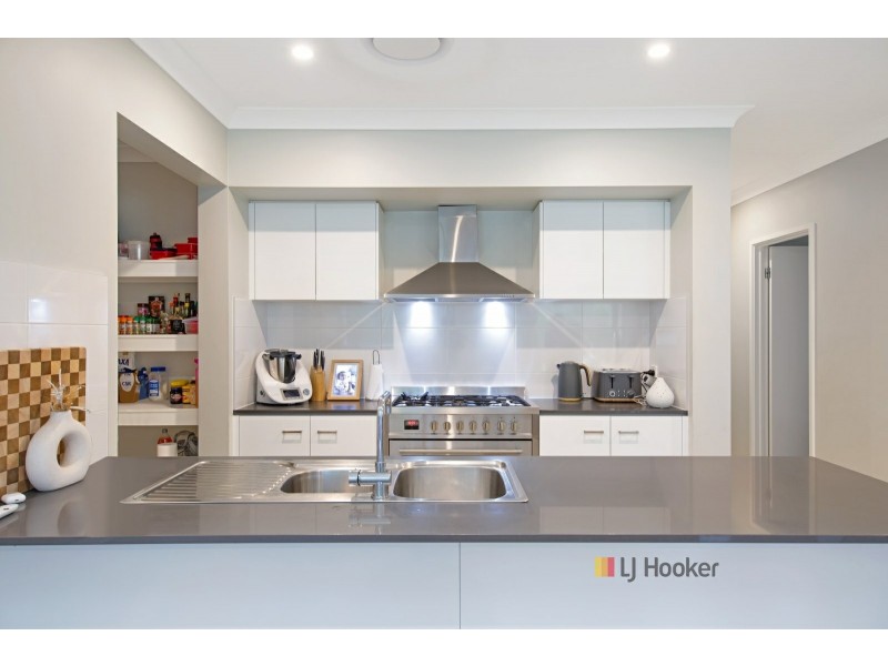 5 Eleanor Close, Hamlyn Terrace NSW 2259