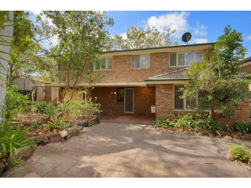 37 Lloyd Avenue, Chain Valley Bay NSW 2259