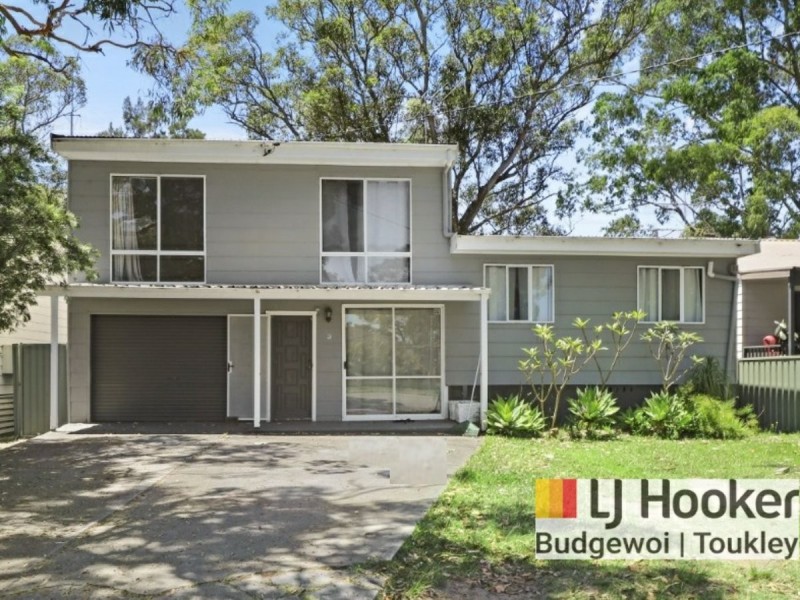 3 Penguin Road, Blue Haven NSW 2262