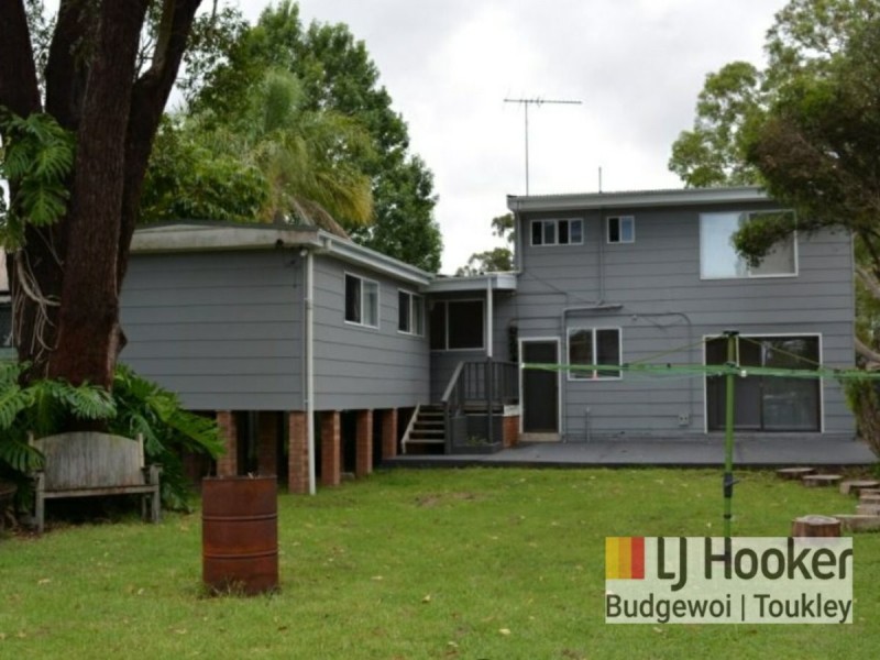 3 Penguin Road, Blue Haven NSW 2262