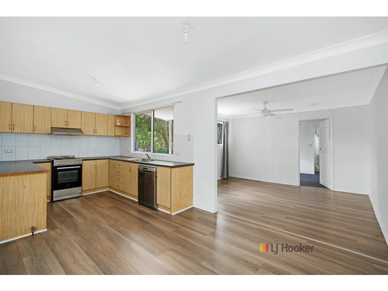 3 Penguin Road, Blue Haven NSW 2262