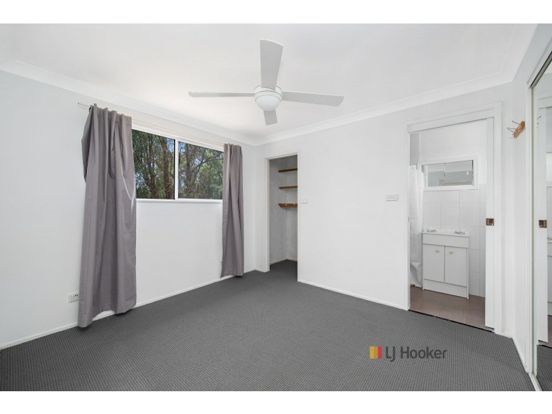 3 Penguin Road, Blue Haven NSW 2262