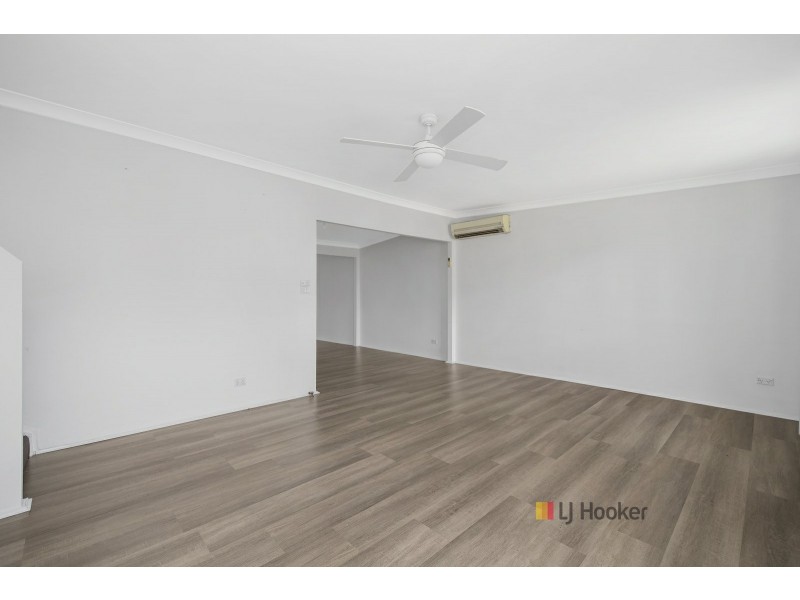 3 Penguin Road, Blue Haven NSW 2262