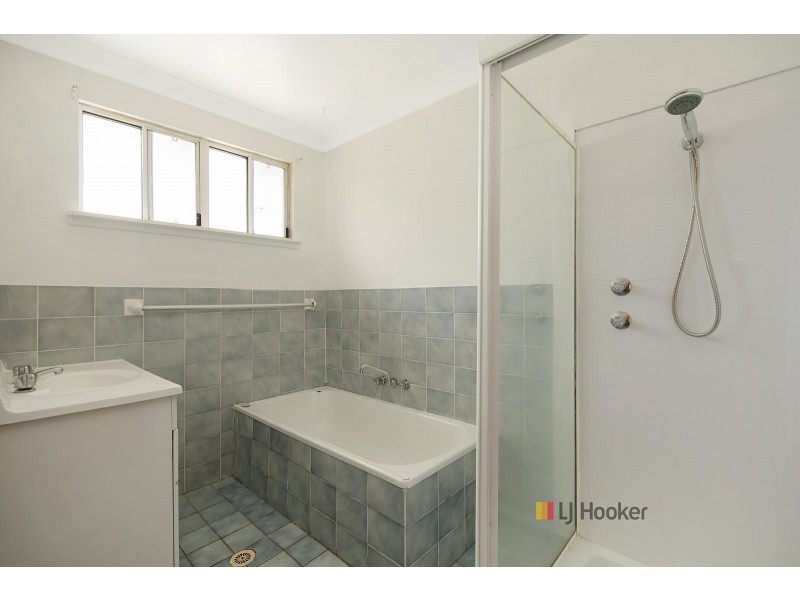 3 Penguin Road, Blue Haven NSW 2262